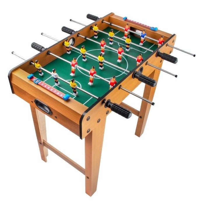Joc Fotbal de masă cu picioare eMazing, 18 jucători, 6 m&acirc;nere și panou de scor, din metal, lemn și ABS, 69 x 36.5 x 61 cm, pentru toate v&acirc;rstele