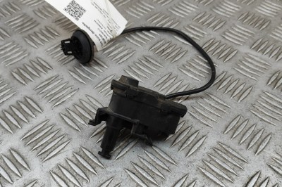 &amp;Icirc;ncuietoare capac rezervor VW POLO 6R, 6C 2014 OEM: 6R0810773F 28104777 foto