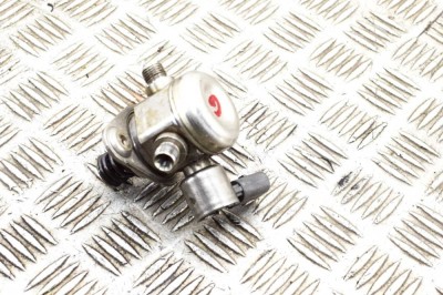 Pompa de combustibil de &amp;icirc;naltă presiune BMW 5 F10 2012 OEM: Sedan | 18128625 foto