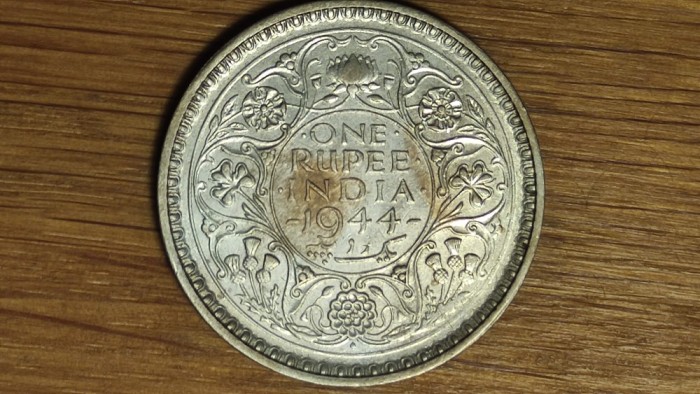 India Britanica - bijuterie argint dimensiune mare - 1 rupee 1944 - 11.6g ⌀30.5mm -George VI- absolut superba !