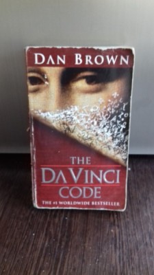 THE DA VINCI CODE - DAN BROWN (CODUL LUI DA VINCI) foto
