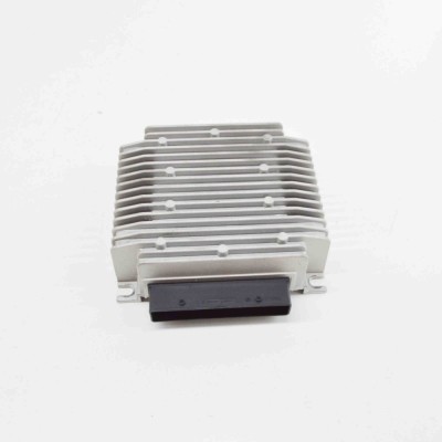 Amplificator de sunet TESLA MODEL X 2020 OEM: 1004833-10-A foto