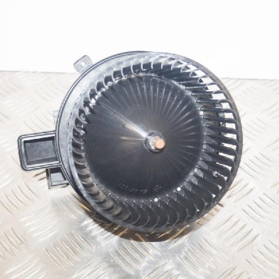 Ventilator aeroterma AUDI A4 8W2, B9 2015 OEM: 4M2820021 2580557 foto