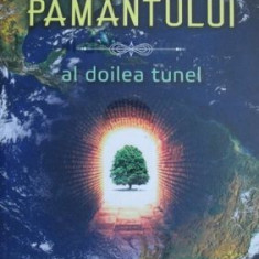 Radu Cinamar - In interiorul Pamantului. Al doilea tunel