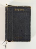 Biblia / Biblie veche, 1873 , lb. engleza, pagini aurite pe lateral, Coperta piele, 14x10x3 cm