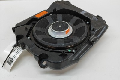 Subwoofer podea st&amp;acirc;nga BMW 6 Gran Coupe F06 2014 OEM: 9169687 | 31722967 foto