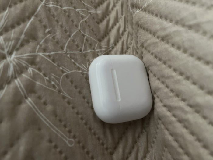 Airpods 4