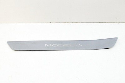 Ornament prag st&amp;acirc;nga față TESLA MODEL 3 2018 OEM: 1090844-00-C 12159471 foto