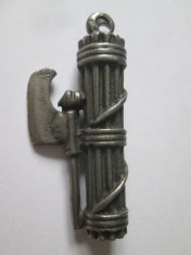 Rar! Italia simbol heraldic Partidul National Fascist(PNF Benito Mussolini 1922-1943),lungime:49 mm foto