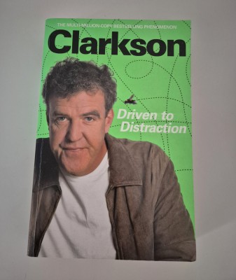 Jeremy Clarkson Driven to distraction Carte in limba engleza foto
