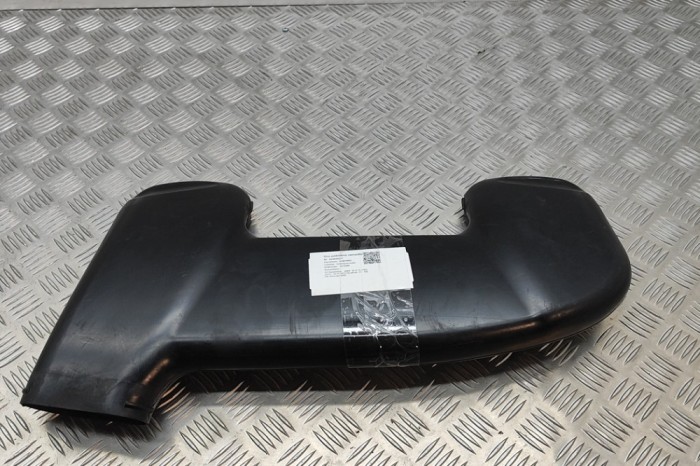 Tub de admisie aer BMW X5 F15, F85 2015 OEM: 8570289 24606271