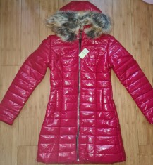 Geaca Moncler rosie stralucitoare dama, gluga detasabila noua foto