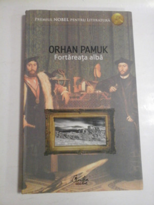 FORTAREATA ALBA (roman) - ORHAN PAMUK foto