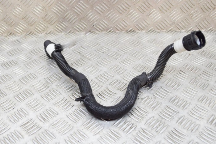 Furtun de lichid de răcire TESLA MODEL Y 2021 OEM: 1077594-00-C 14806733