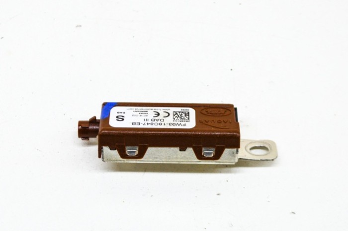 Amplificator de antena JAGUAR E-PACE X540 2019 OEM: FW93-18C847-EB 14371774