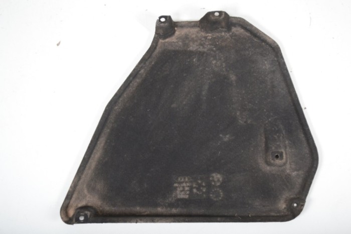 Scut motor dreapta spate AUDI Q5 FY 2021 OEM: 80A825311 17991802