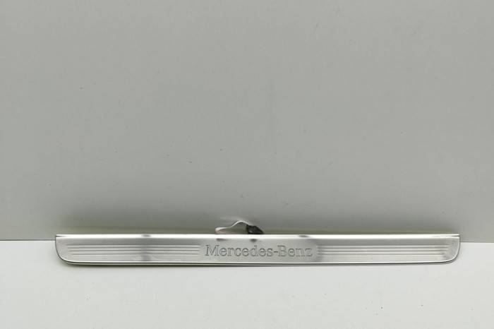 Ornament prag dreapta față MERCEDES-BENZ C Coupe C205 2020 OEM: A2056802806,A2056809108 | 32054211