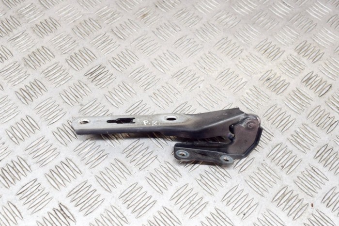 Balama capota st&acirc;nga față AUDI A4 Cabrio 8H7, B6, 8HE, B7 2006 OEM: 8H0823301 14441893