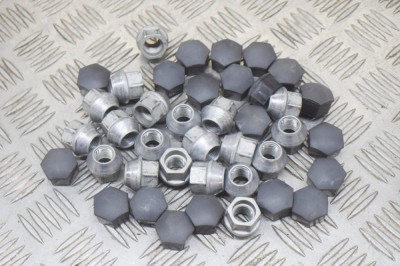 Set prezoane roata TESLA MODEL 3 2019 12646769 foto