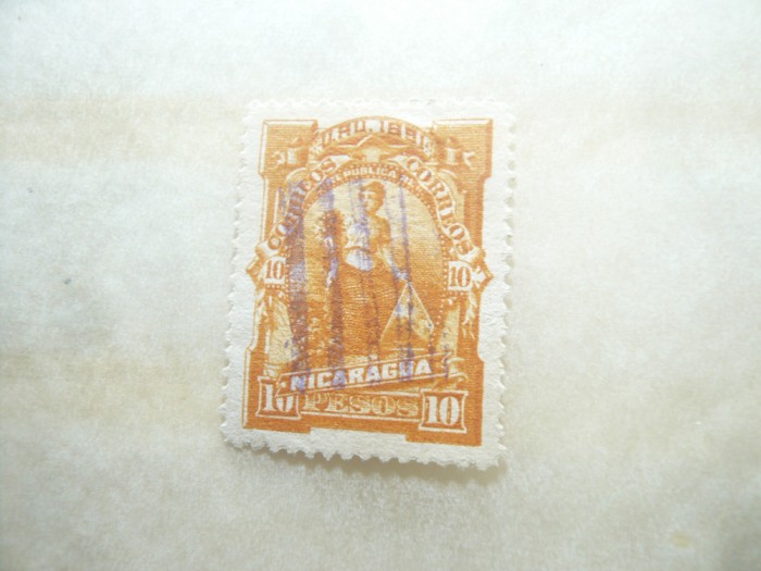 Timbru Nicaragua 1891 UPU 10 pesos orange stampilat
