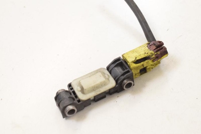 Senzor de impact lateral dreapta AUDI A4 8EC, B7 2006 OEM: 8E0959651A | 10593935