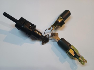 Set yale usi + portbagaj Dacia 1300 negre 458232 03459 foto