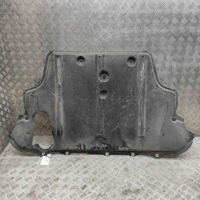 Scut motor central spate MERCEDES-BENZ A W177 2018 OEM: A1776901202 foto