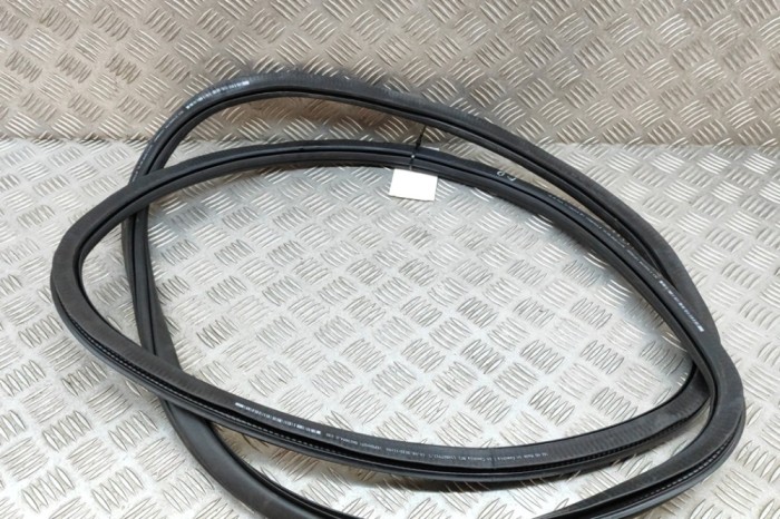 Garnitura ușă dreapta față VW ID.5 E39 2022 OEM: 11A867912B | 23088476