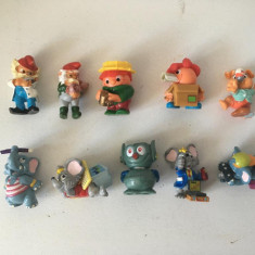 * Lot 10 figurine Fererro, plastic, cca 2-4cm