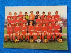 Foto - tip carte postala fotbal - DINAMO BUCURESTI (sezonul 1981-1982) un pic indoita in dreapta jos