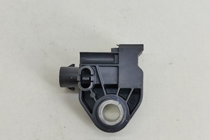 Senzor de impact st&acirc;nga față OPEL CORSA F 2021 OEM: 9810452480 | 24284476
