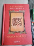 Umbra sarpelui - Rick Riordan vol 3 din Cronicile familiei Kane