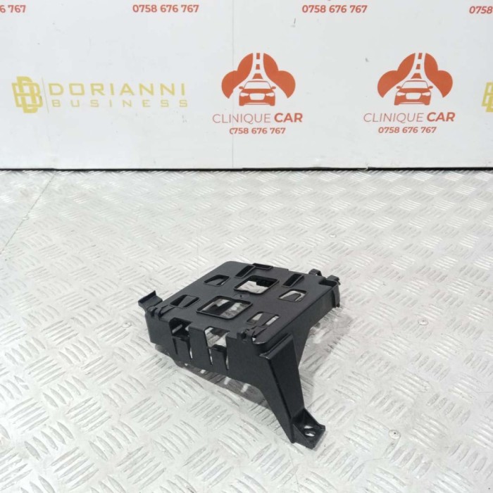 Ornament / Suport Central De Control Spate Stanga Audi A4 B9 2015-2024