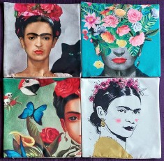 Frida Kahlo - Set 4 fete de perna imprimate, imprimeuri textile 44 x 43 cm