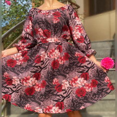 Rochie Florala Trandafira 3 foto