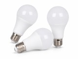 Cumpara ieftin Set 3 becuri LED E27 5W, lumina alb cald, consum redus de energie, iluminare uniforma pentru locuinta, birou si spatii comerciale