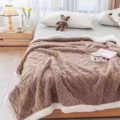 Patura cocolino 200x230cm,tip tricotaj cu blanita,maro-F035