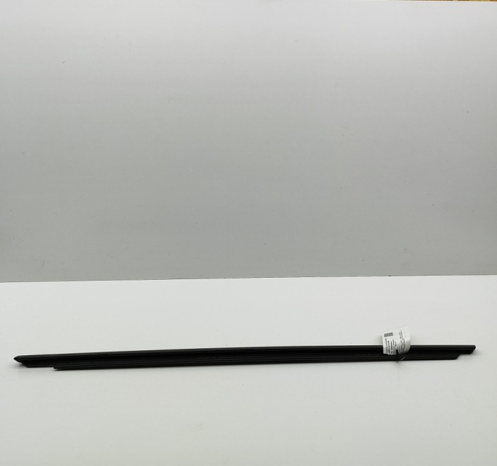 Chedar geam ușă st&acirc;nga spate BMW 3 G20, G80, G28 M3 Competition 2021 OEM: 7465151