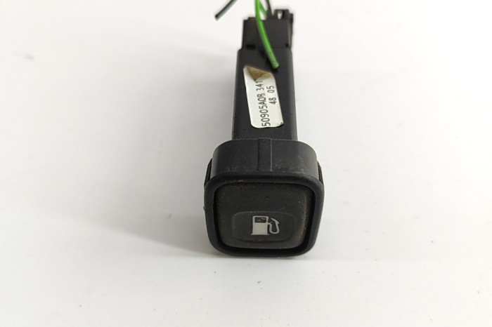 Comutator deschidere rezervor LAND ROVER RANGE ROVER II P38A 1999 OEM: AMR3388,50905A0B 29490821
