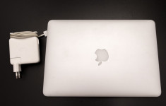 Apple Macbook Pro Retina 13 foto