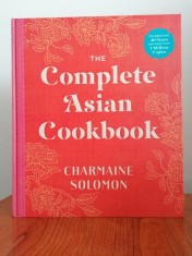 Charmaine Solomon, The Complete Asian Cookbook (Carte de bucate asiatice) (format mare, &icirc;n limba engleză)