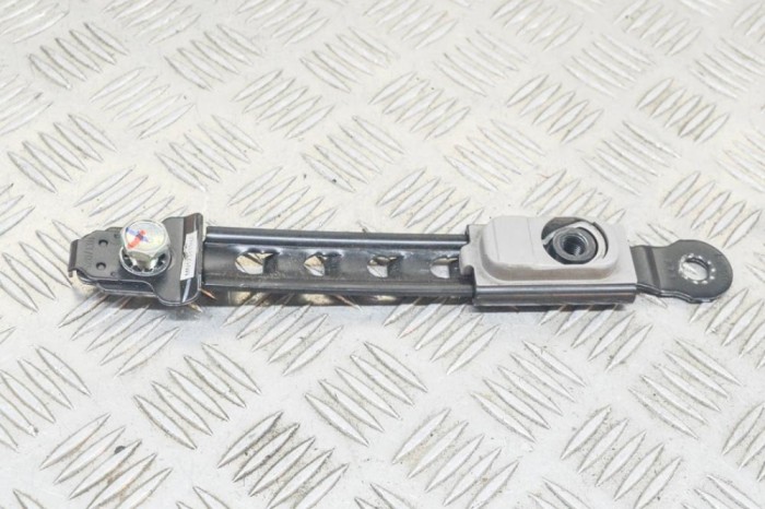 Reglaj &icirc;nălțime centura st&acirc;nga față MITSUBISHI L 200 / TRITON KA_T, KB_T 2007 OEM: MN123838HA | 13120854