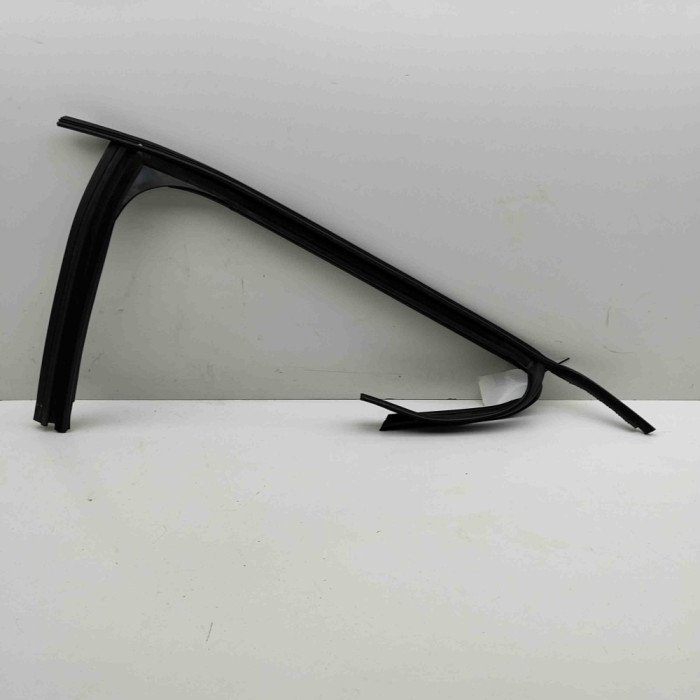 Chedar geam ușă st&acirc;nga spate TESLA MODEL X 2020 OEM: 1032277-00-D