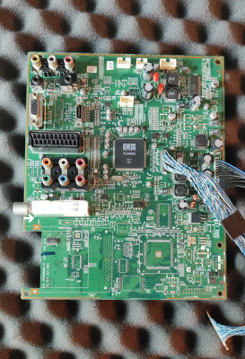 Mainboard TV Daewoo 4859818992-01 foto