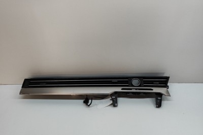 Gura de ventilație planșa de bord VW PASSAT B8 3G2 2015 OEM: 3G2857083 28526064 foto