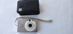APARAT FOTO DIGITAL CANON IXUS 70 ,STARE FOARTE BUNA , FUNCTIONEAZA ,SE VINDE DOAR APARATUL FOTO !
