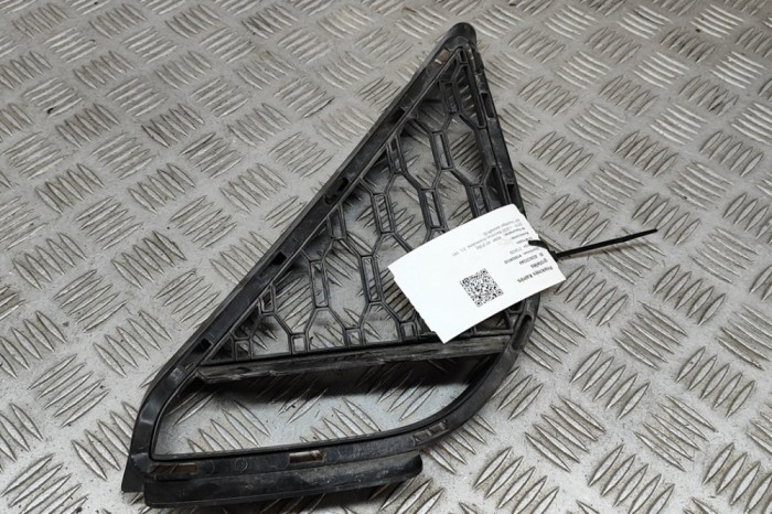 Grila st&acirc;nga față BMW X2 F39 2020 OEM: 8069097 29039344