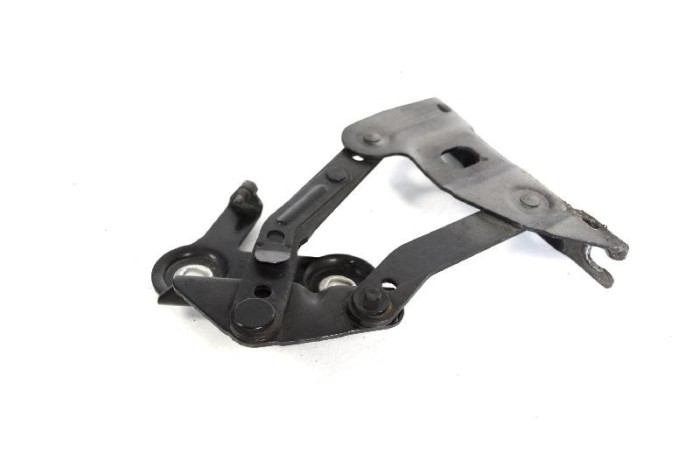 Balama capota st&acirc;nga față LAND ROVER RANGE ROVER III L322 2012 | 3696769