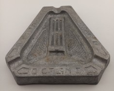 Scrumiera veche interbelica Uzinele Metalurgice Titan Nadrag Calan Max Auschnitt