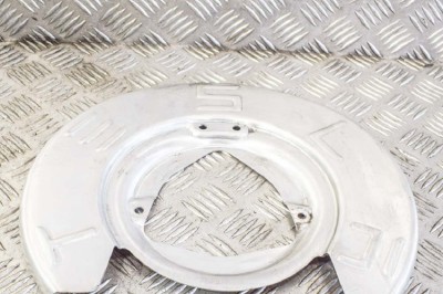 Protecție disc de fr&amp;acirc;nă st&amp;acirc;nga față TESLA MODEL 3 2019 OEM: 1044661-C 11299459 foto